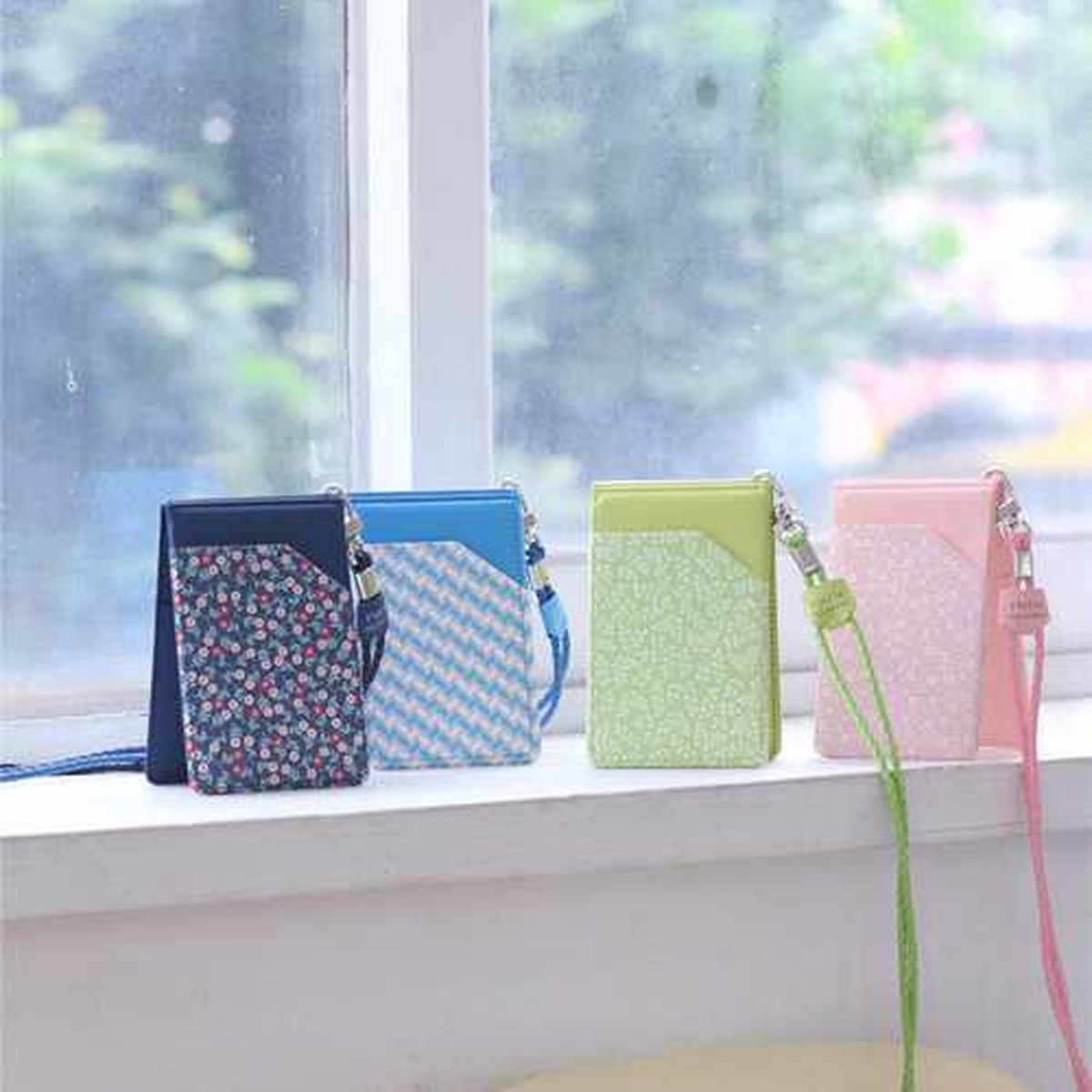 PLEPLE Ololo pattern foldable flat card holder case