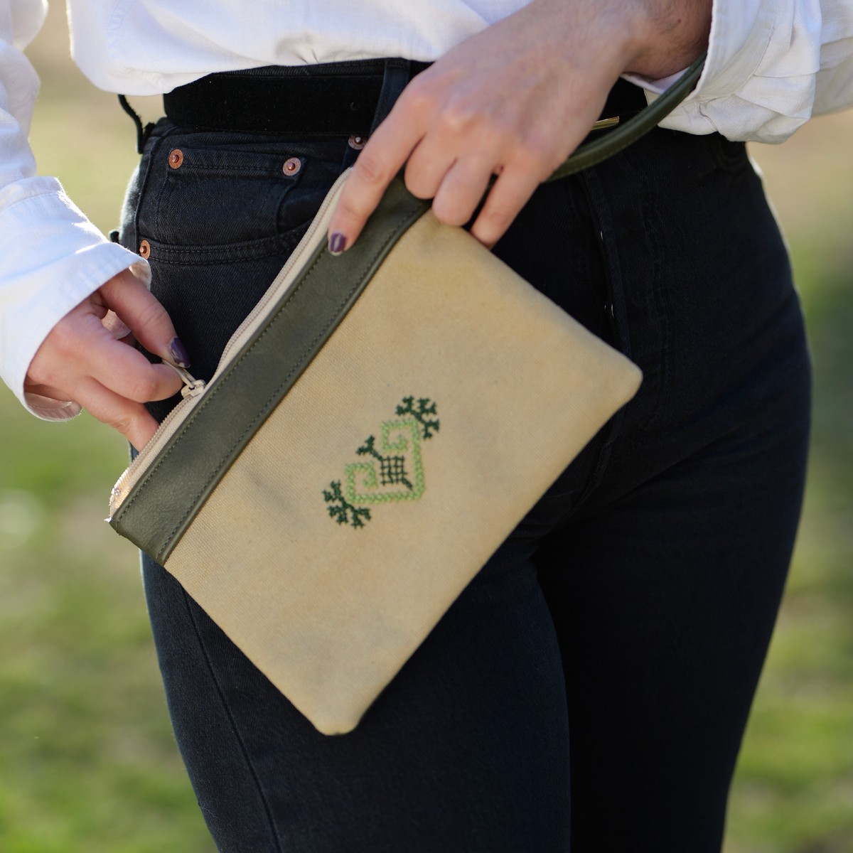 Heart Leather Clutch - Green